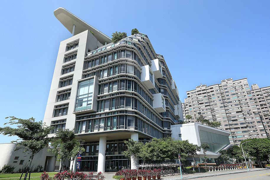 萬元獎金等你拿!「2025新北城市建築美學繪畫比賽」邀高中職生報名參賽